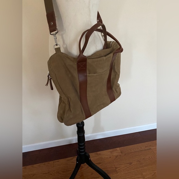 Dopp Other - ❤️HP❤️ DOPP Leather & Canvas Laptop Bag / Messenger Bag